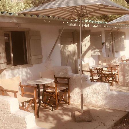 Barreira Beachfront Rooms 6 Kalamata Zewnętrze zdjęcie